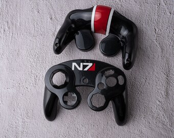 Third Party GameCube Controller Shells - Mass Effect N7 (Glossy)