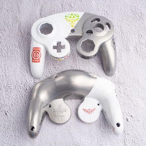 Ocarina of Time - Carcasas de control de GameCube personalizadas y pintadas
