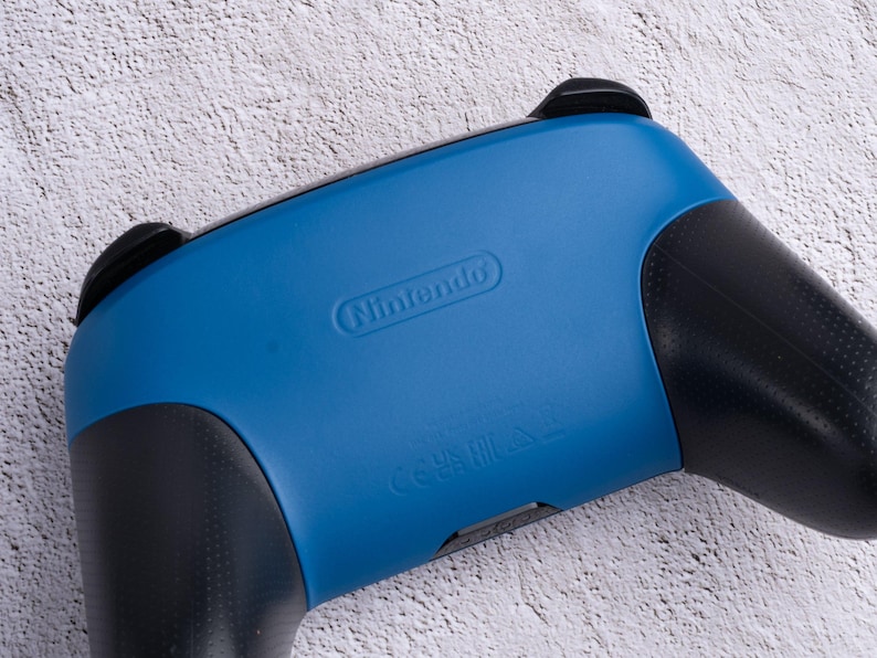 MegaMan Battle Network - Custom Nintendo Switch Pro Controller Shells image 5