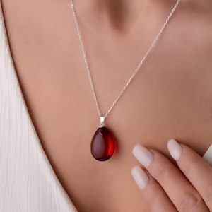 Roter Bernstein - Rubin Bernstein Anhänger - Bernstein Schmuck - 925 Sterling Silber Anhänger - Bernstein Anhänger für Frau