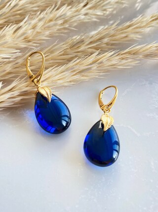 Orecchini A Goccia In Ambra Blu Fatti A Mano, Pendenti Lunghi In Vero Ambra Del Baltico Con Chiusura In Argento Placcato Oro, Gioielli Artigianali Unici Per Donna, Eleganza Naturale E Leggera