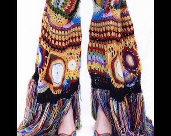 Handmade pants, crochet freeform technique, each piece is different and unique. We design it together.