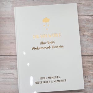 Muslim Baby Record Book | Muslim Baby Book | Islamic Baby Gift | Islamic Baby Books | Baby’s First Years | Salaam World Bump To 5 Years Book imagem 13