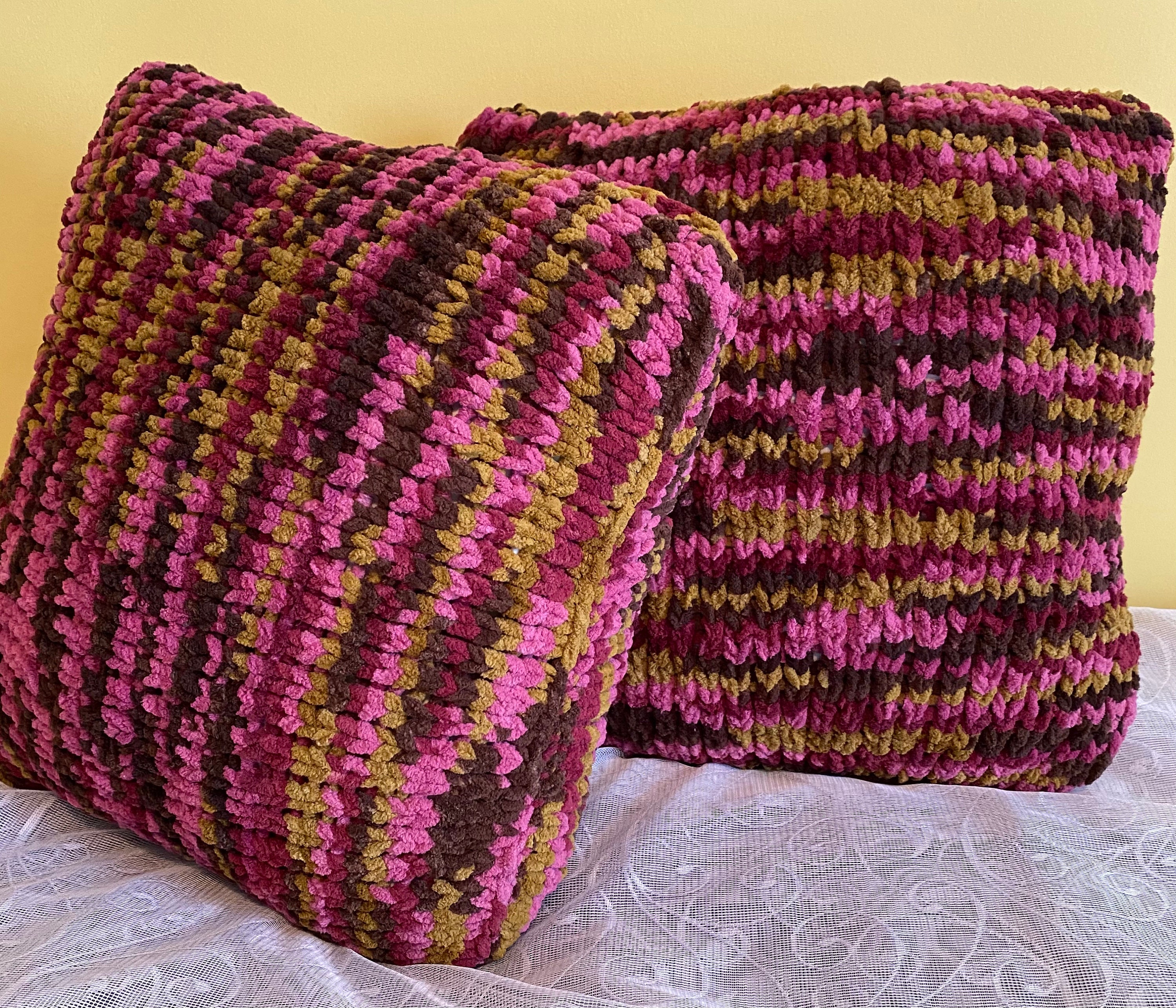 Bernat Blanket Chunky Knit Cushion in Plum Chutney Etsy