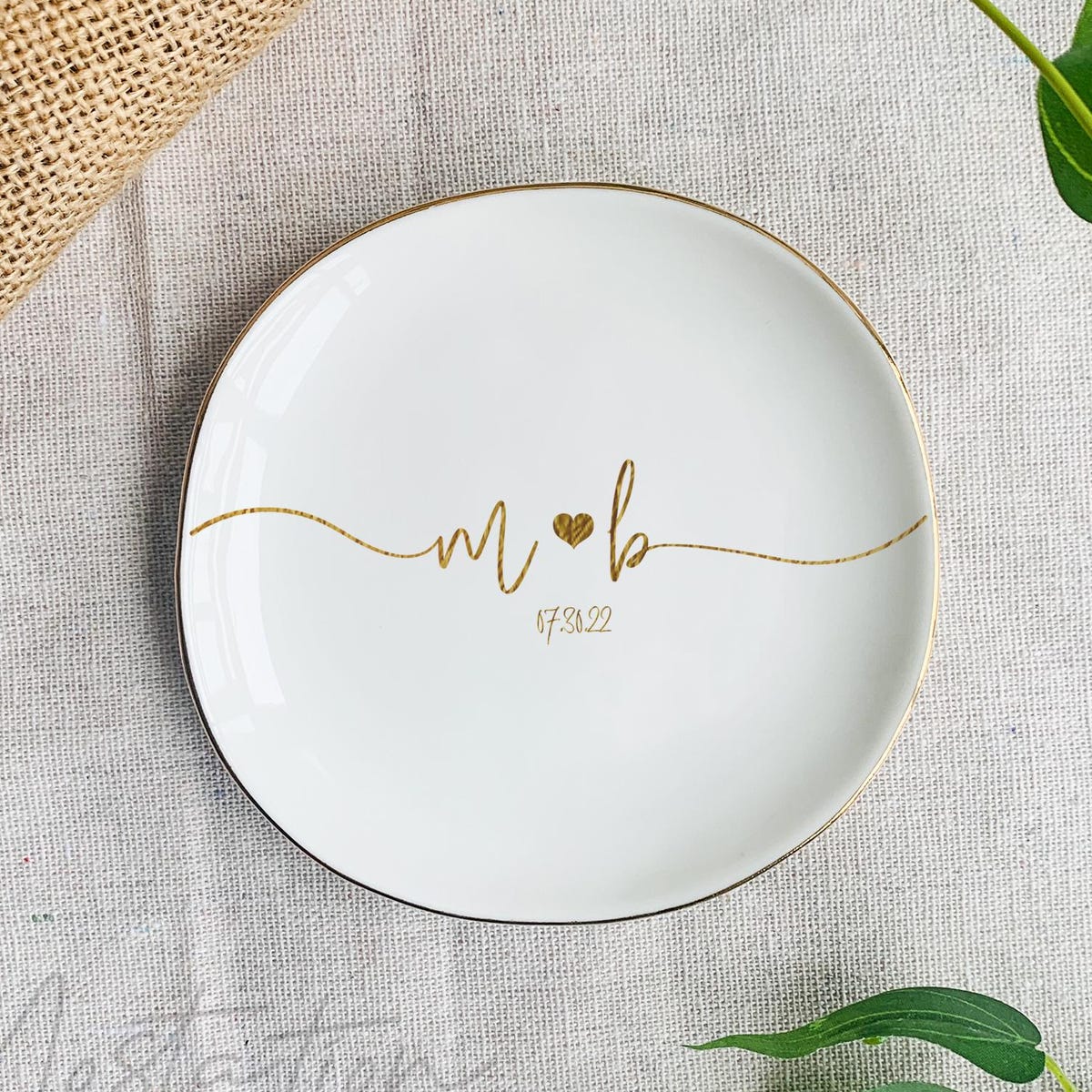 Custom Wedding Ring Dish, Minimalist Initial Heart Jewelry Dish With Date, Personalized Jewelry Plate for Bride, Engagement Ring Holder - Etsy