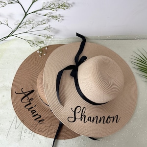 Hochzeit am Strand, Junggesellinnenparty Hut für Mädchen, personalisierte Floppy Strandhüte, Benutzerdefinierte Name Sommerferien Hut, Brautjungfer Geschenk