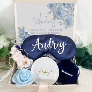 Dusty Blue Brautjungfer Vorschlag Box, Mond und Stern Geschenk Set, Bachelorette Geschenkkorb, werden Sie meine Brautjungfer Geschenk, Brautparty Geschenk sein
