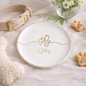 Tierarzt Schmuckschale, Personalisiertes Ringtablett mit Hund, Geschenk Abschluss Tiermedizin, Vet Tech Geschenk