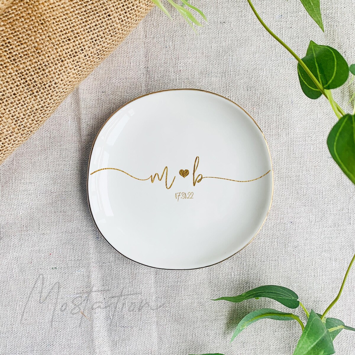 Custom Wedding Ring Dish, Minimalist Initial Heart Jewelry Dish With Date, Personalized Jewelry Plate for Bride, Engagement Ring Holder - Etsy