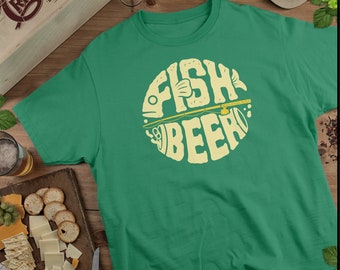 Fish & Beer - Unisex t-shirt - Kelly Green