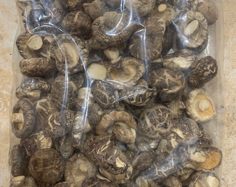 Dried Premium Shiitake Mushroom 3 to 4 cm 茶花菇16 oz