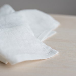 White linen napkins set,Linen napkins set,Soft linen napkins,Washed linen napkins,Minimalist image 9