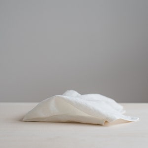 White linen napkins set,Linen napkins set,Soft linen napkins,Washed linen napkins,Minimalist image 8