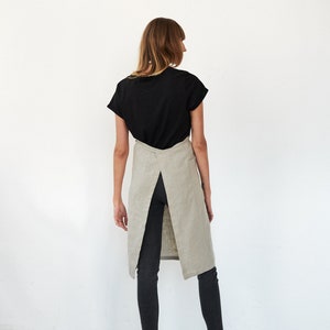 Linen apron with pockets,Classic linen apron,Linen apron for women,Kitchen fabric handmade,Cooking fabric,Gardening minimal,Minimalist zdjęcie 6