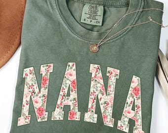 Preppy Floral Nana Shirt, Retro Pink Roses Nana Shirt, Comfort Colors® New Nana Tee, Grandma Shirt, Gift For Nana Gifts