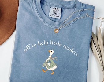 Off To Help Little Readers Goose Shirt, Reading Specialist Shirt, Literacy Coach Gift, Reading Teacher Tee