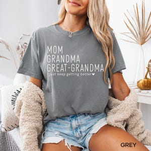 Comfort Colors® Mom Grandma Great-Grandma Shirt, Pregnancy Announcement Gift For Grandma Shirt, Mother's Day Gift For Great Grandma Shirt bild 7