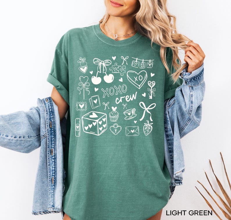 XOXO Crew Shirt, Valentine's Day Shirt Women, Galentine's Day Matching Tees Light Green