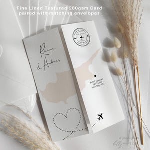 Faire-part de mariage à Chypre, faire-parts imprimés avec carte de Chypre, mariage à destination, faire-part de mariage gatefold