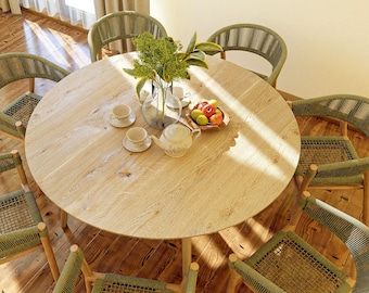 Round Dining Table, Handcrafted from Solid Oak, Customizable