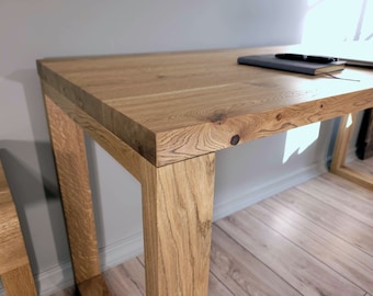 Stunning Executive Oak Desk - Redefine Your Workspace on Office or Home Office