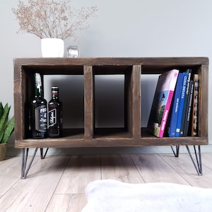 Vinyl Record Storage, Record Player Stand, Reclaimed Wood, Old wood