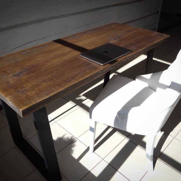 Schreibtischtisch 75 cm tief – Massivholz-Trapez-Metallbeine, recycelter Möbelschreibtisch, industrieller Schreibtisch, Esstisch aus recyceltem Holz