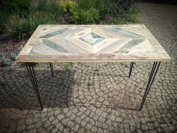 Table Desk >> Chevron Pattern << Reclaimed Wood, Handmade Console, Hairpin Legs, Solid Wood - Finished through OSMO oil