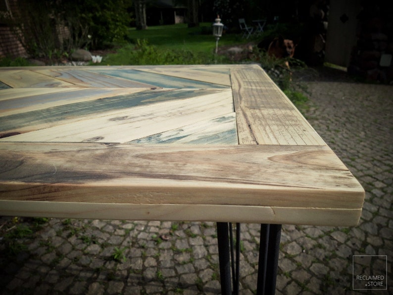 Table Desk >> Chevron Pattern << Reclaimed Wood, Handmade Console, Hairpin Legs, Solid Wood - Finished through OSMO oil image 4