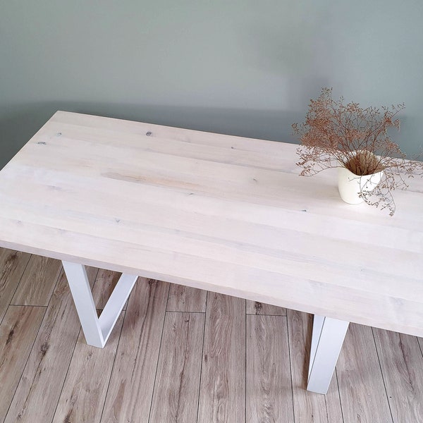 White Wood Dining Table - Modern Minimalist Design for Elegant Entertaining