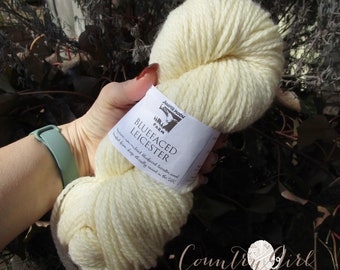 100% Bluefaced Leicester Yarn NATURAL Cream Juniper Moon Worsted 100gr 202yds