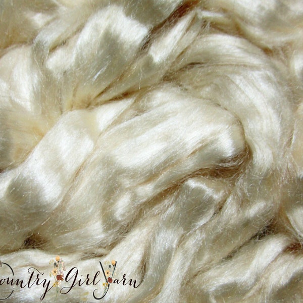 Tussah Silk Roving OFF WHITE Fiber for Spinning Soaping Crafts ~ Half Ounce Bag