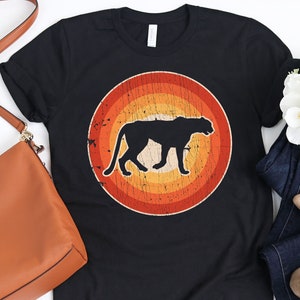 Cheetah Sunset Retro Shirt / Cheetah Shirt / Cheetahs Gifts / Cheetah Lover Shirt / Cheetah Design / Cheetah Print / Tank Top / Hoodie
