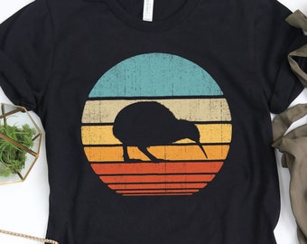 Kiwi Sunset Retro Shirt / Kiwi Shirt / Kiwis Gifts / Gift for Kiwi Lover / Kiwi Print / Bird Owner Shirts / Retro Vintage / Tank Top Hoodie