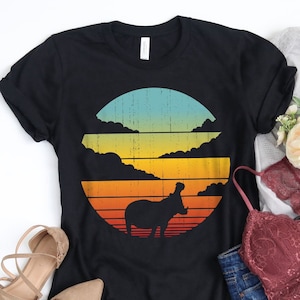 Shirt nijlpaard zonsondergang / shirt nijlpaard / geschenken nijlpaard / cadeau nijlpaard minnaar / nijlpaard shirts / retro vintage / nijlpaard print kunst / tanktop hoodie