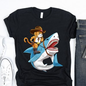 Cat Riding Shark Shirt / Cat Shirt / Cat Gifts / Cats / Cat T shirt / Cat Tshirt / Cat T-shirt / Cat Lover Shirt / Cat Tee / Tank Top Hoodie