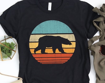 Camiseta Polar Bear Sunset / Camiseta Polar Bear / Presentes Polar Bears / Amante Polar Bear / Camiseta Bear Design / Retro Vintage / Regata / Moletom com capuz