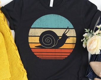 Snail Sunset Retro Shirt / Snail Shirt / Snail Gifts / Gift for Snail Lover / Insect Print / Bug Lover Shirt / Snail Design Tank Top Hoodie