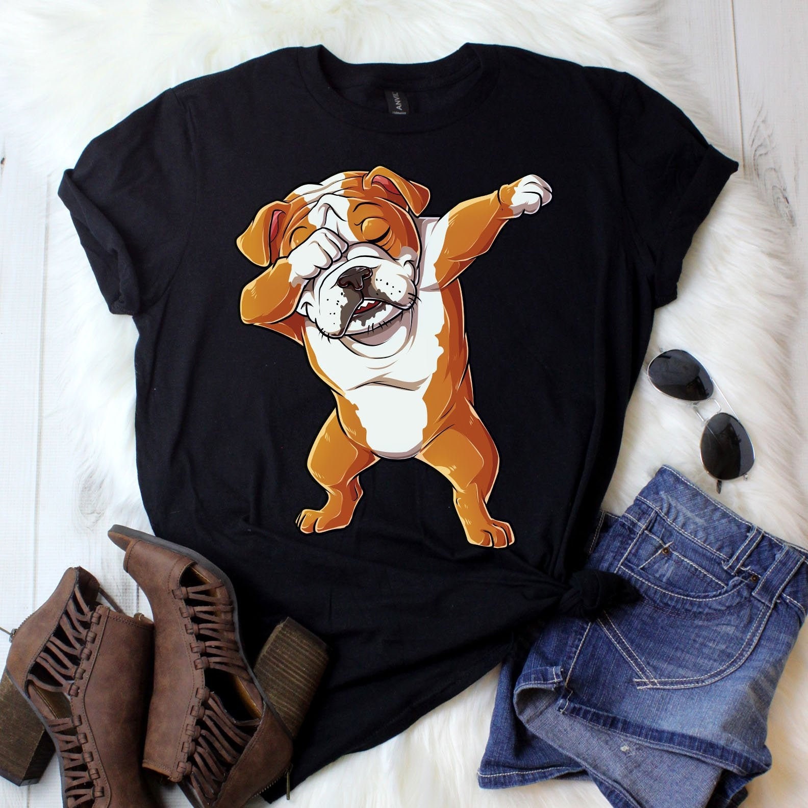 Dabbing English Bulldog Shirt / English Bulldog Gifts / English Bulldogs / Dab Dance / Bull Dog Shirt / Bulldog Lover / Tank Top / Hoodie