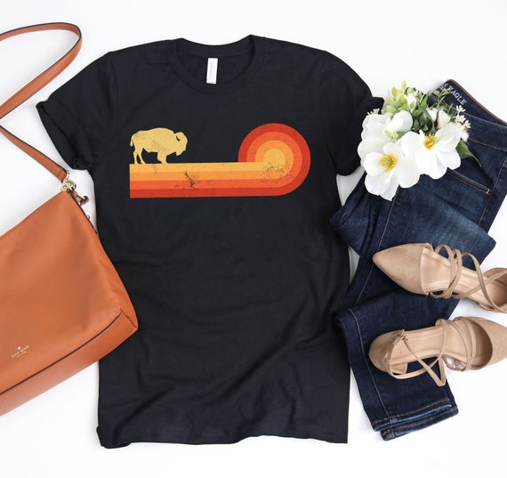 Bison Retro Shirt / Bison Shirt / Bisons Gifts / Buffalo Lover / Vintage Sunset / Animal Lovers / Wildlife Mammal / Tank Top Hoodie