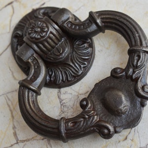 Vintage Cast Iron Victorian Face antique Door Knocker Handle Knob Pull Ring image 6