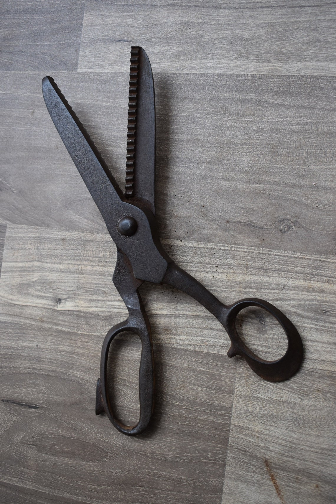 Vintage Iron Zig Zag Scissors Large Scissor Old Sewing Etsy Hong Kong