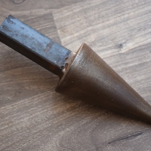 stump anvil Vintage gunsmith blacksmith tinsmith hardy Cone handmade Iron anvil 28.21 oz