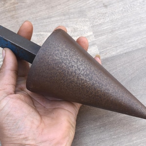 Vintage gunsmith blacksmith tinsmith hardy cone handmade steel anvil 67 oz
