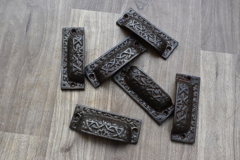 Victorian cast iron Cup cabinet drawer door knobs handles pull rustic 6 pcs