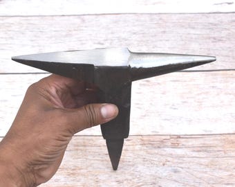 Yunque de hierro antiguo para herrero, platero, joyero, estaca, herramienta de decoración de granja, 47 oz.