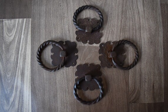 VINTAGE Handforged chest door KNOCKER ring Pull drop handle knob 4 pic