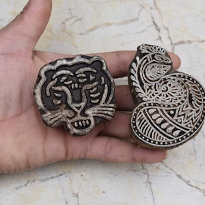 2pcs Vintage Wood Printing Block Pottery Stamp Hand Carved Stamp Block Print Textile Fabric Printing Block Stamp Flower Design stamp Craft