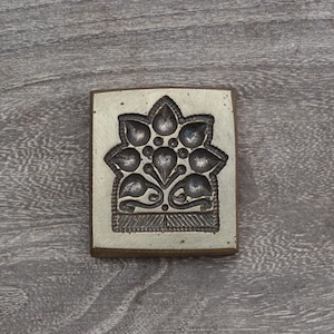 Vintage Die Floral Pendent Making Brass Hand Casting Jewelry Mold Stamp Seal