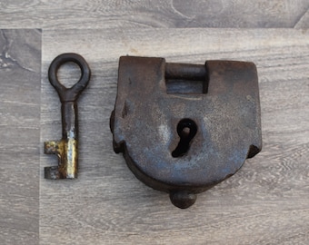 Vintage Iron Blacksmith Lock with Key Handmade Iron Stripe PadLock Collectible